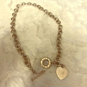 Tiffany’s signature necklace